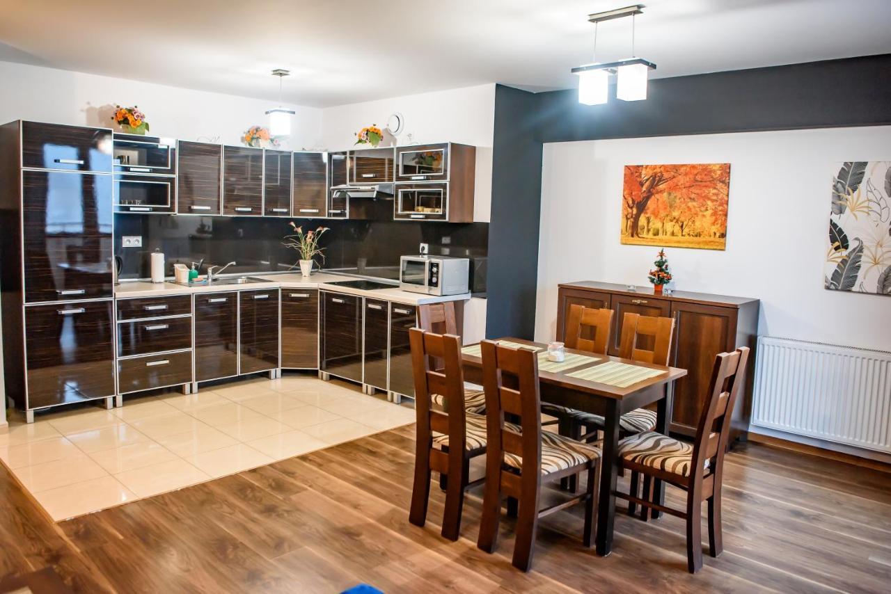 Apartamenty Sun & Snow Centrum Krynica Zdroj Luaran gambar